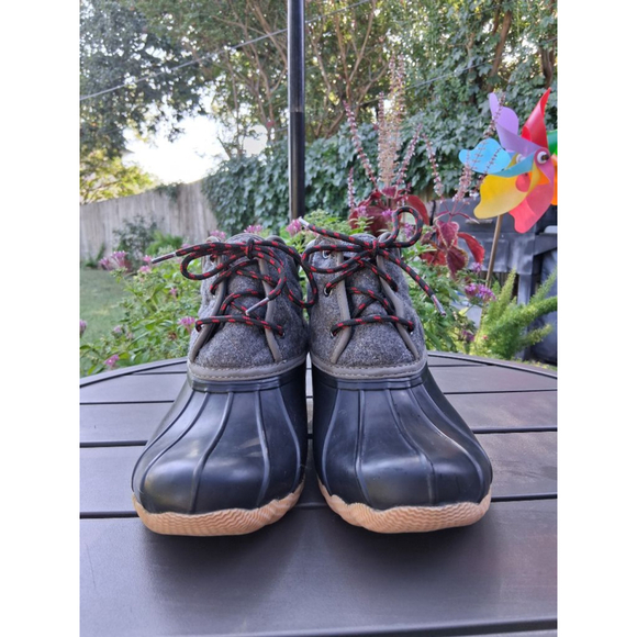 EUC Women's Skechers Black Grey Quilted Duck Winter Rain Boots US 8 - Picture 3 of 13